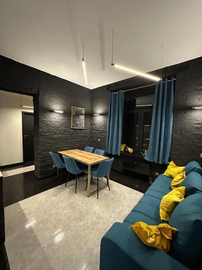 Darkhouse Versace Blue وودج المظهر الخارجي الصورة